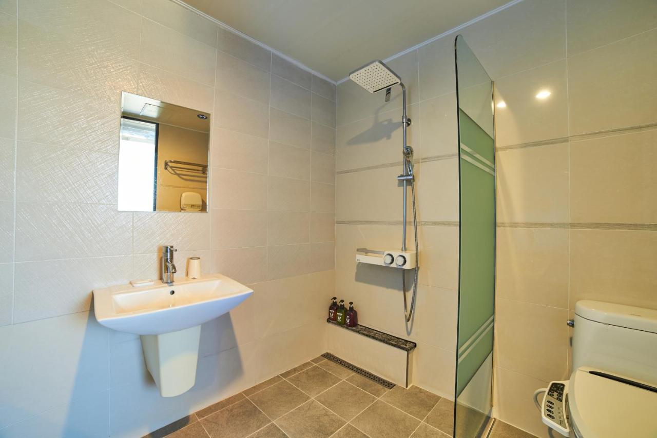 Busan Premium V Hotel Kültér fotó